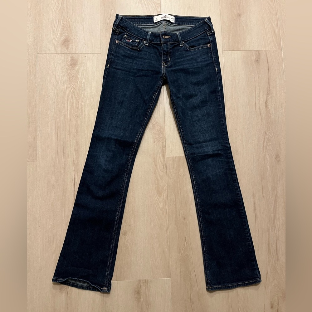 Dark low cut bootcut jeans